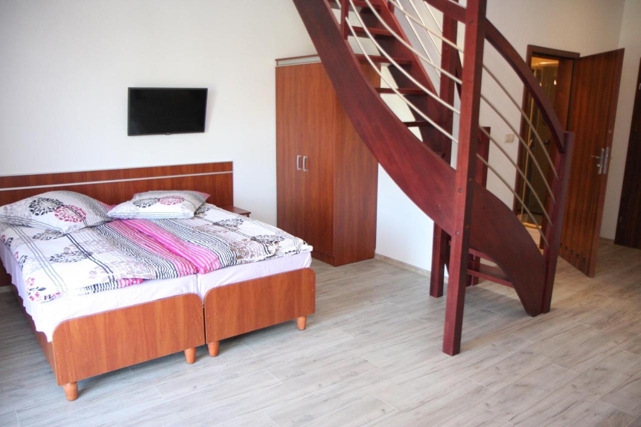 Diament Bed and Breakfast Rewal Exterior foto